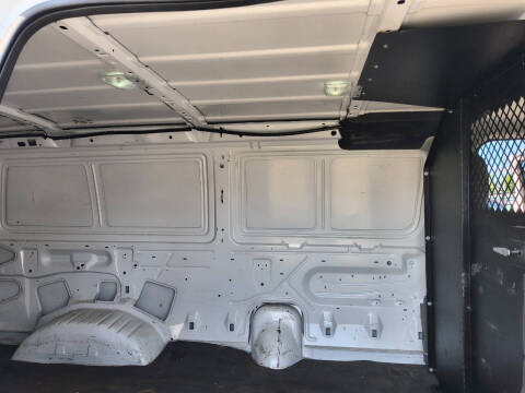 2011 Ford E-Series E-250