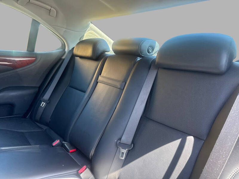 2007 Lexus LS 460
