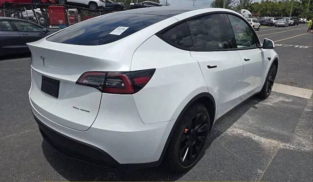 2023 Tesla Model Y Long Range
