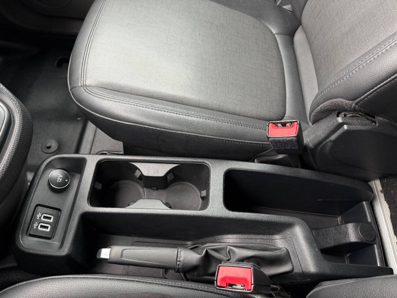 FordTransit Connect48