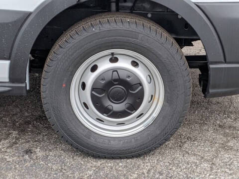 2025 Ford Transit 250