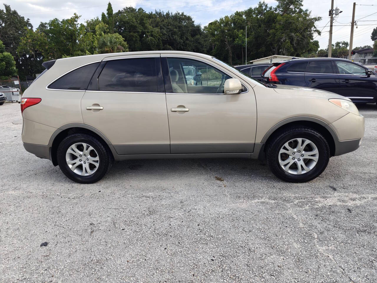 2008 Hyundai Veracruz for sale at EZ MOTOR ORLANDO in Orlando, FL