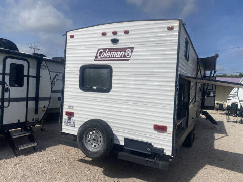 2021 Coleman 334BH