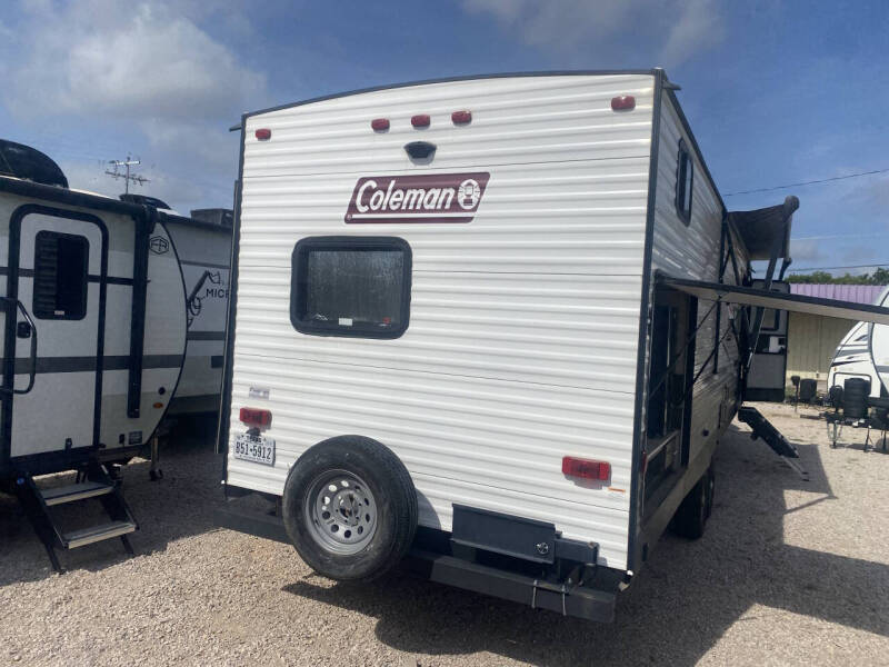2021 Coleman 334BH