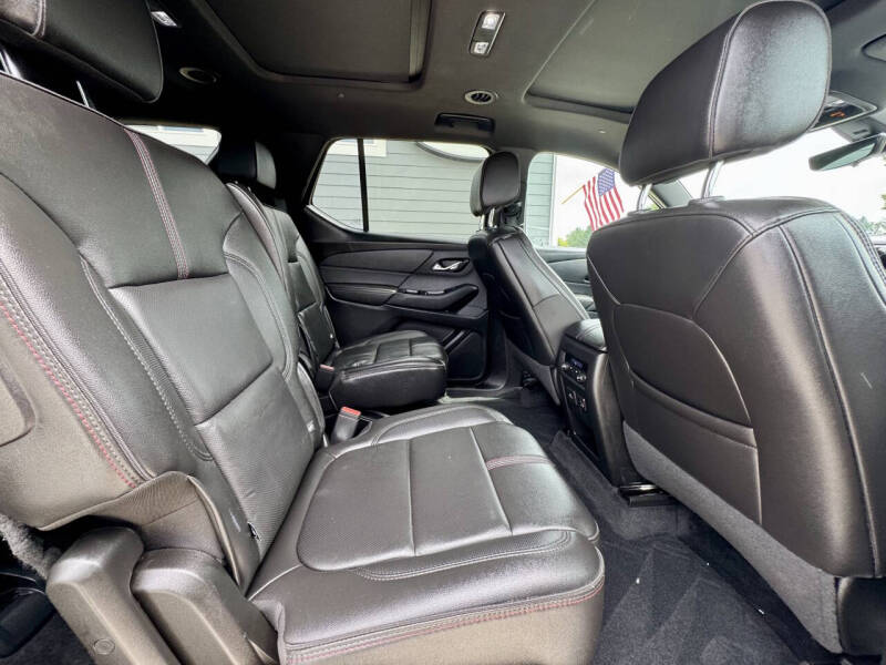 2023 Chevrolet Traverse RS