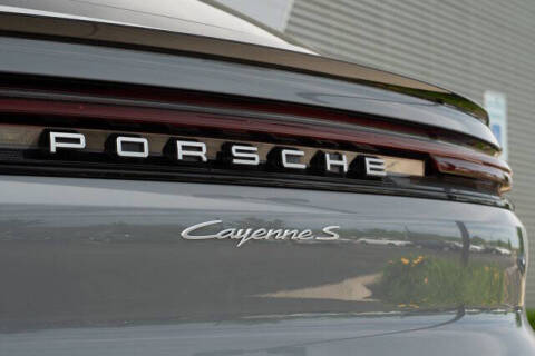 2025 Porsche Cayenne S Coupe