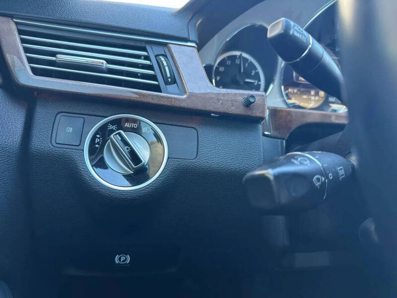 2012 Mercedes-Benz E-Class
