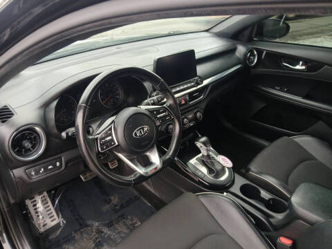 2021 Kia Forte GT Line