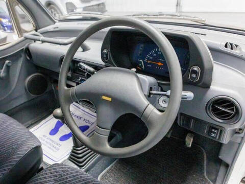 1991 Mitsubishi Minica
