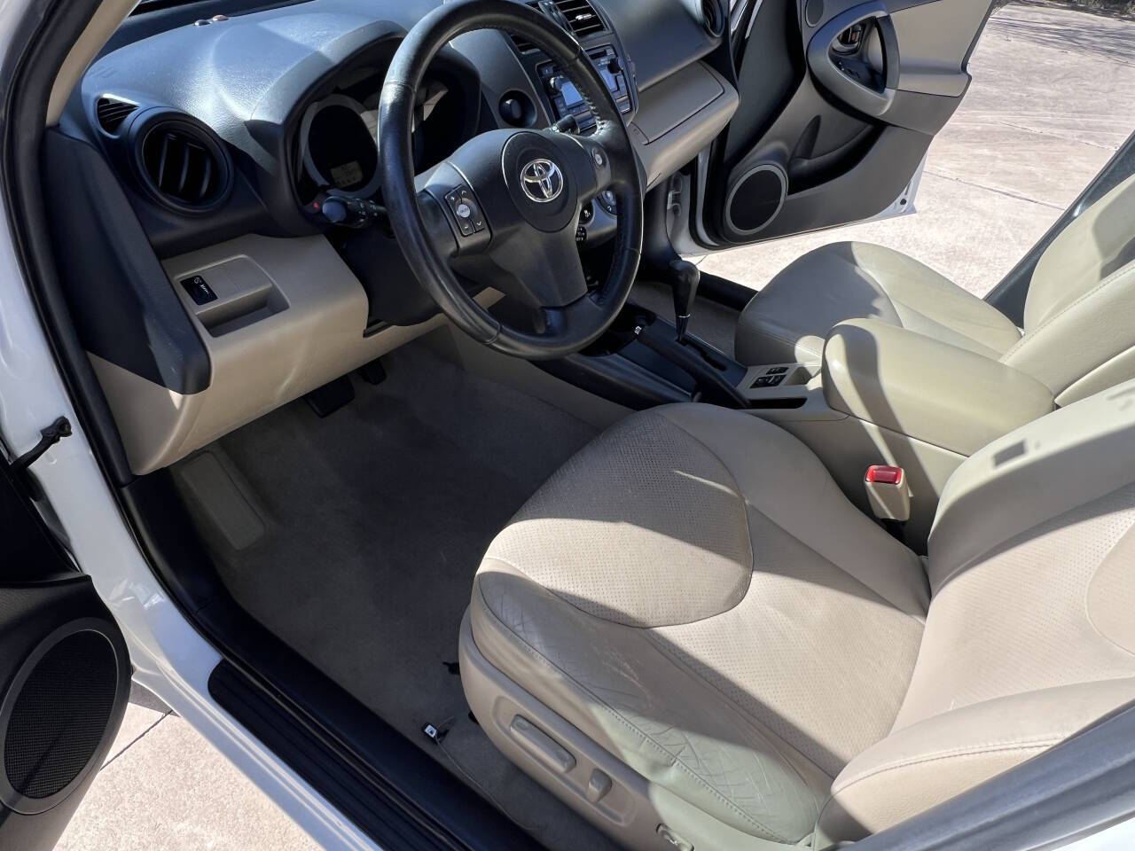 Used Car 2012 Toyota Rav4  Limited 4dr Suv For Sale Under $15,000 In Austin, Texas