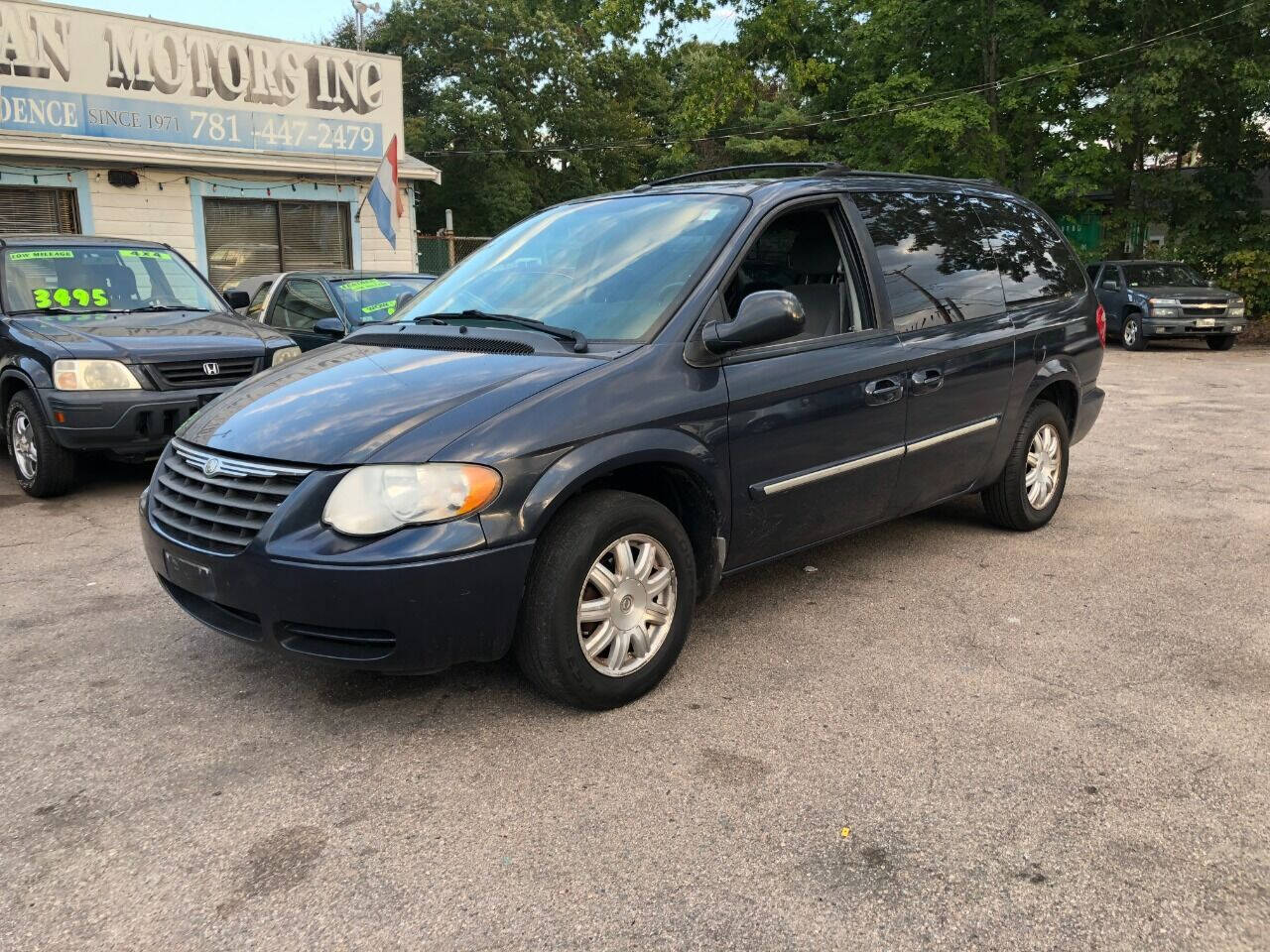 2007 Chrysler Town & Country for Sale in Montauk, NY