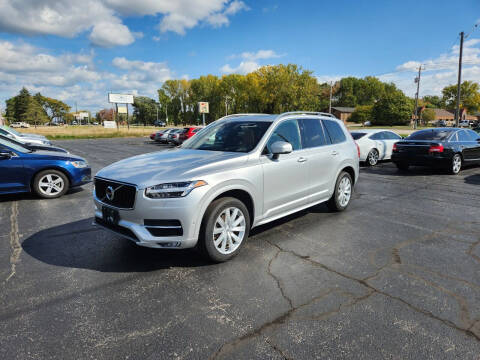 2019 Volvo XC90 T6 Momentum