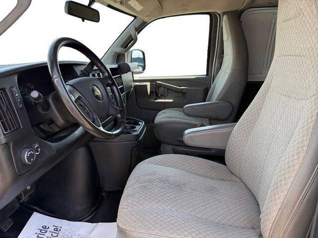 2020 Chevrolet Express 3500