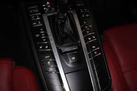 2020 Porsche Macan S