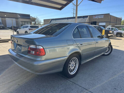 2002 BMW 5 Series 525i