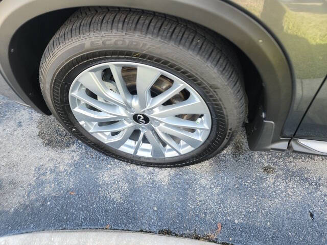 2025 Infiniti QX50 Luxe