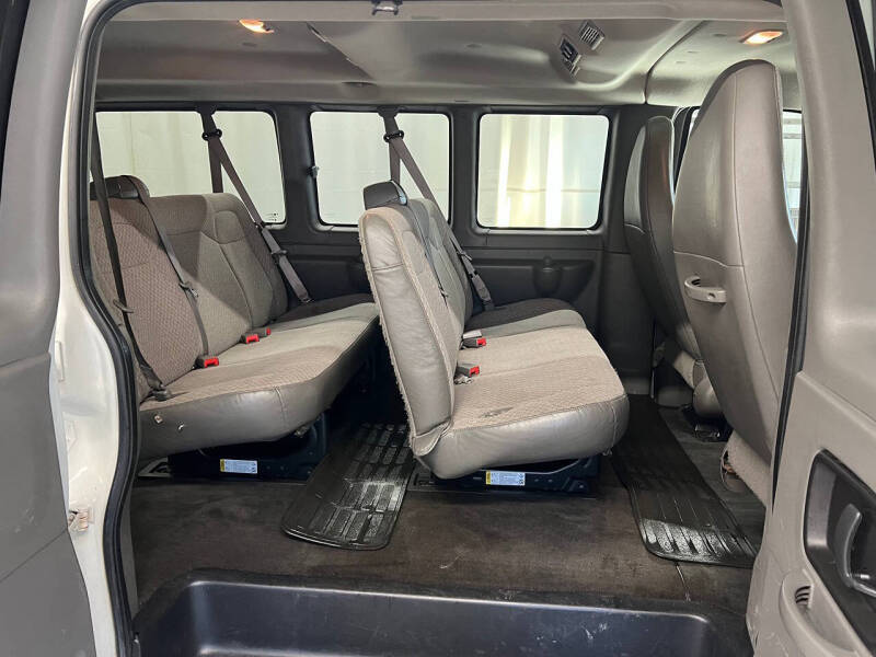 2013 Chevrolet Express LS 1500