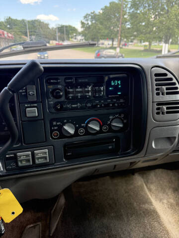 1998 Chevrolet Tahoe LT
