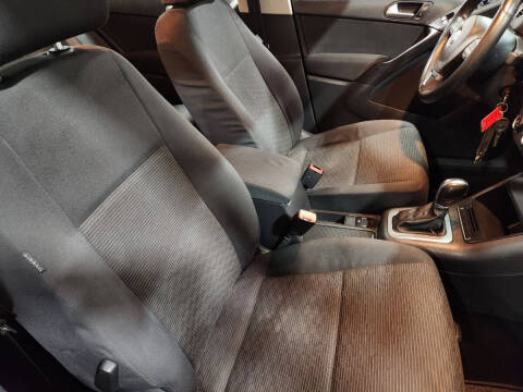 2014 Volkswagen Tiguan S