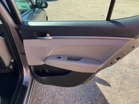 2020 Hyundai Elantra