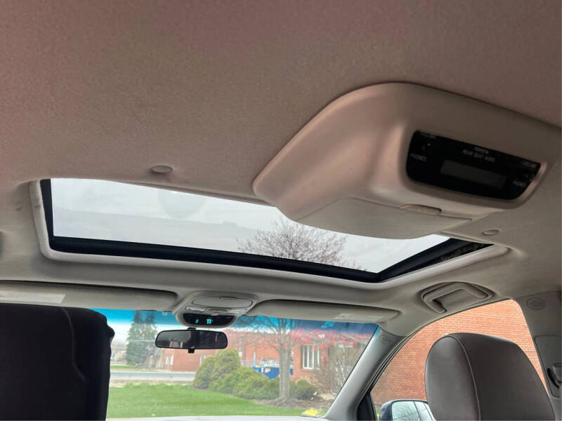 2005 Toyota Sienna