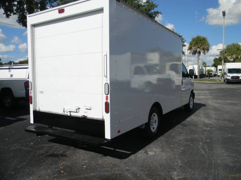 2017 GMC Savana 3500