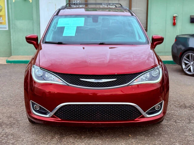 2017 Chrysler Pacifica for sale at STARK AUTO SALES INC in Modesto, CA