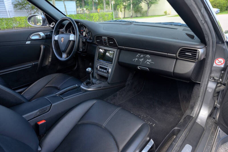 2006 Porsche 911 Carrera