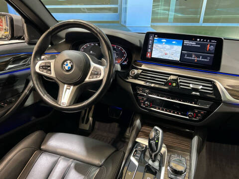 2021 BMW 5 Series M550i xDrive