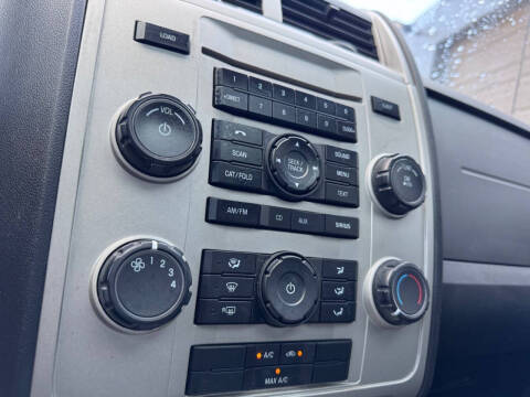 2011 Ford Escape XLT