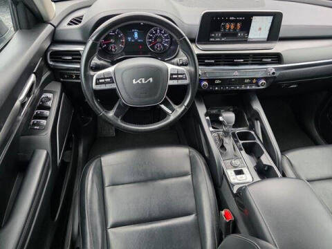 2022 Kia Telluride LX