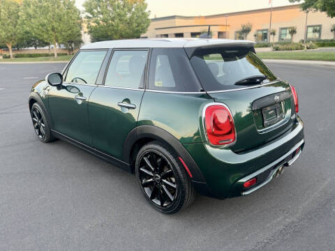 2015 MINI Hardtop 4 Door Cooper S