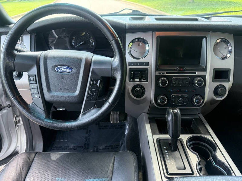 2017 Ford Expedition XLT