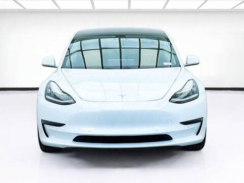 2020 Tesla Model 3 Standard Range Plus