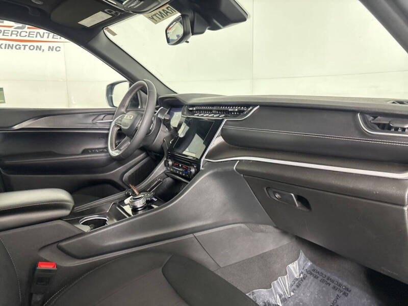 2024 Jeep Grand Cherokee Laredo