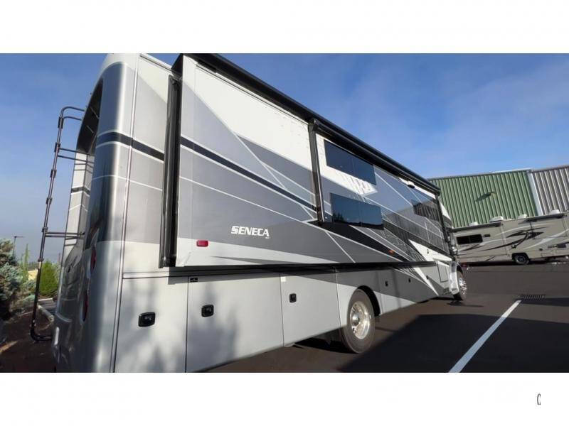 2025 Freightliner S2RV Chassis