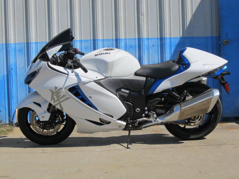 2024 Suzuki GSX 1300R
