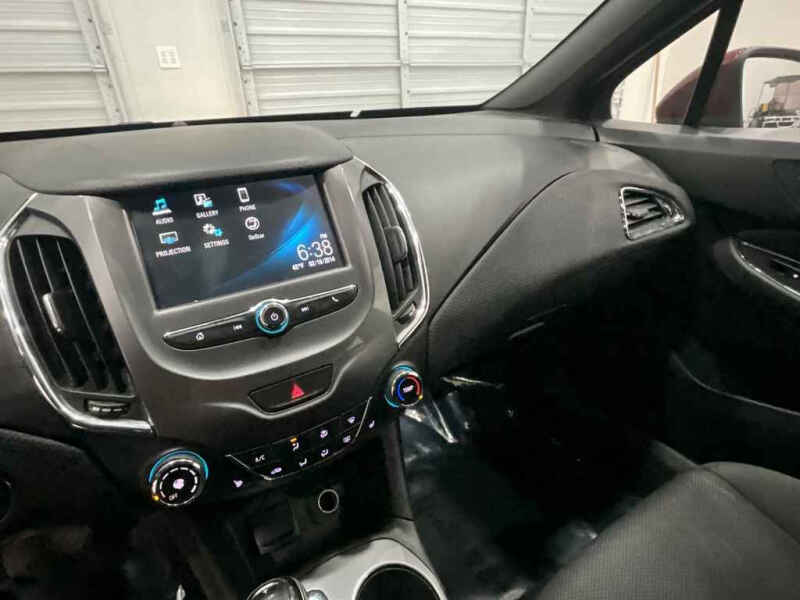 2016 Chevrolet Cruze LT Auto