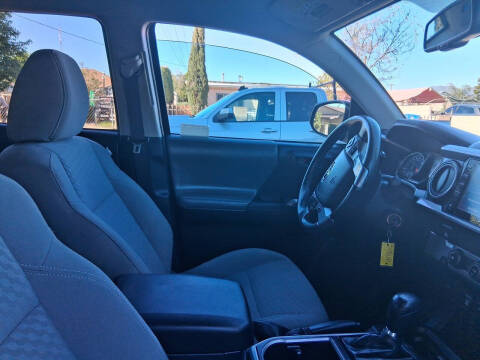 2020 Toyota Tacoma SR5 V6