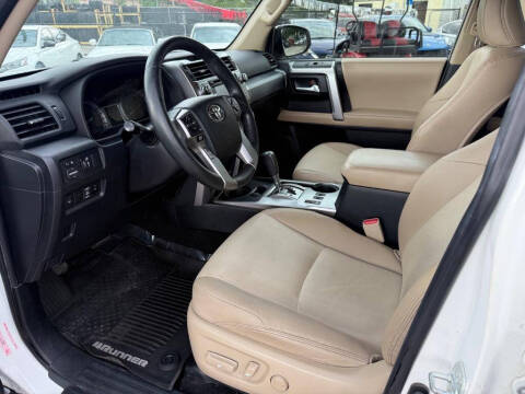 2018 Toyota 4Runner SR5