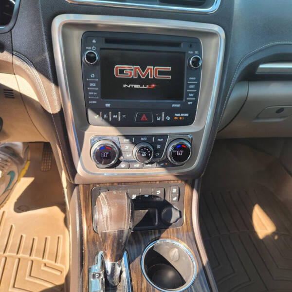 2014 GMC Acadia Denali