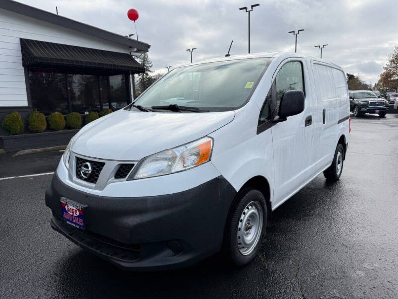 2017 Nissan NV200 SV