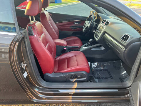 2012 Volkswagen Eos Executive SULEV