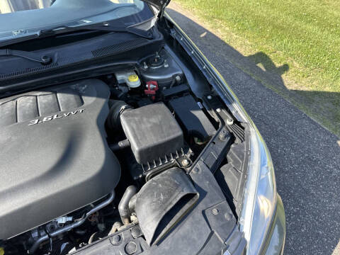 2011 Chrysler 200 Limited