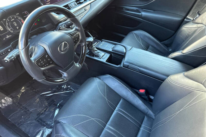 2020 Lexus ES 350 Luxury