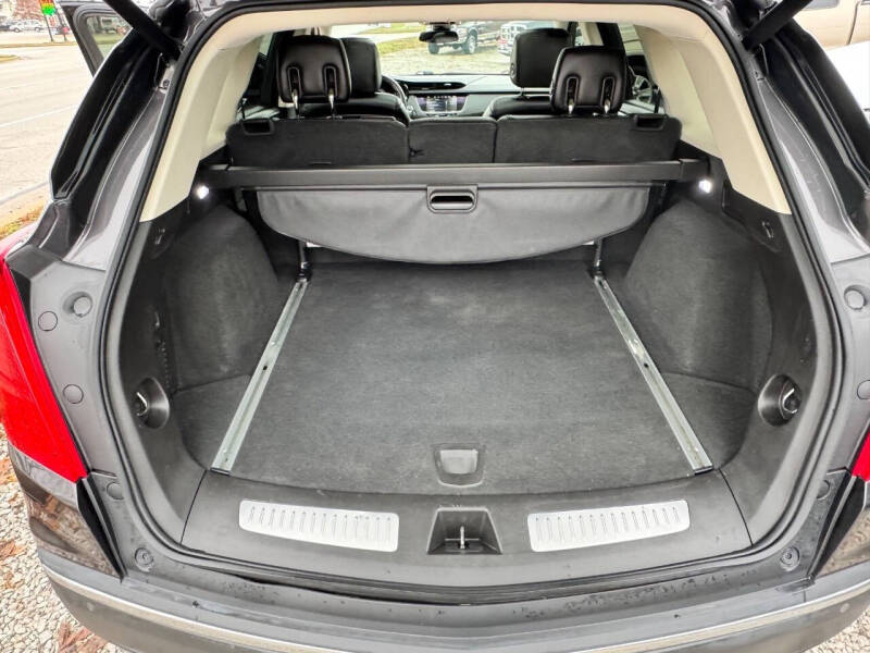 2019 Cadillac XT5 Premium Luxury