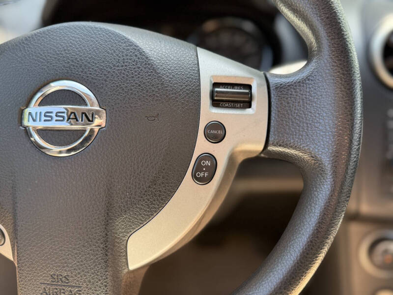 2012 Nissan Rogue SV