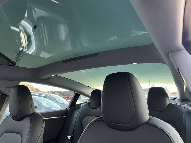 2024 Tesla Model 3 Long Range