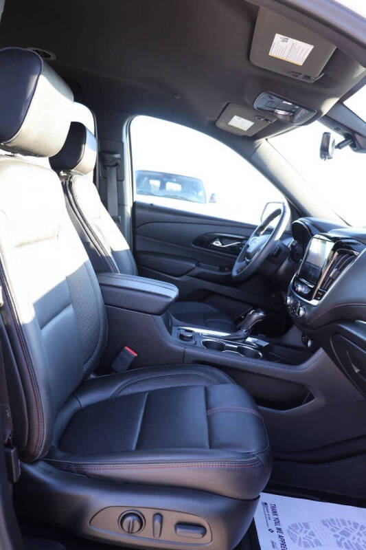 2023 Chevrolet Traverse RS