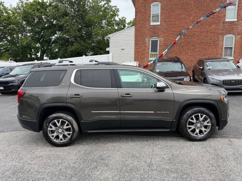 2020 GMC Acadia SLT
